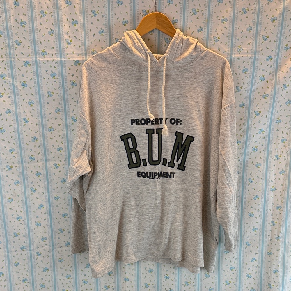 Vintage BUM Equipment Gray 3/4 sleeve shirt with hood - size large
